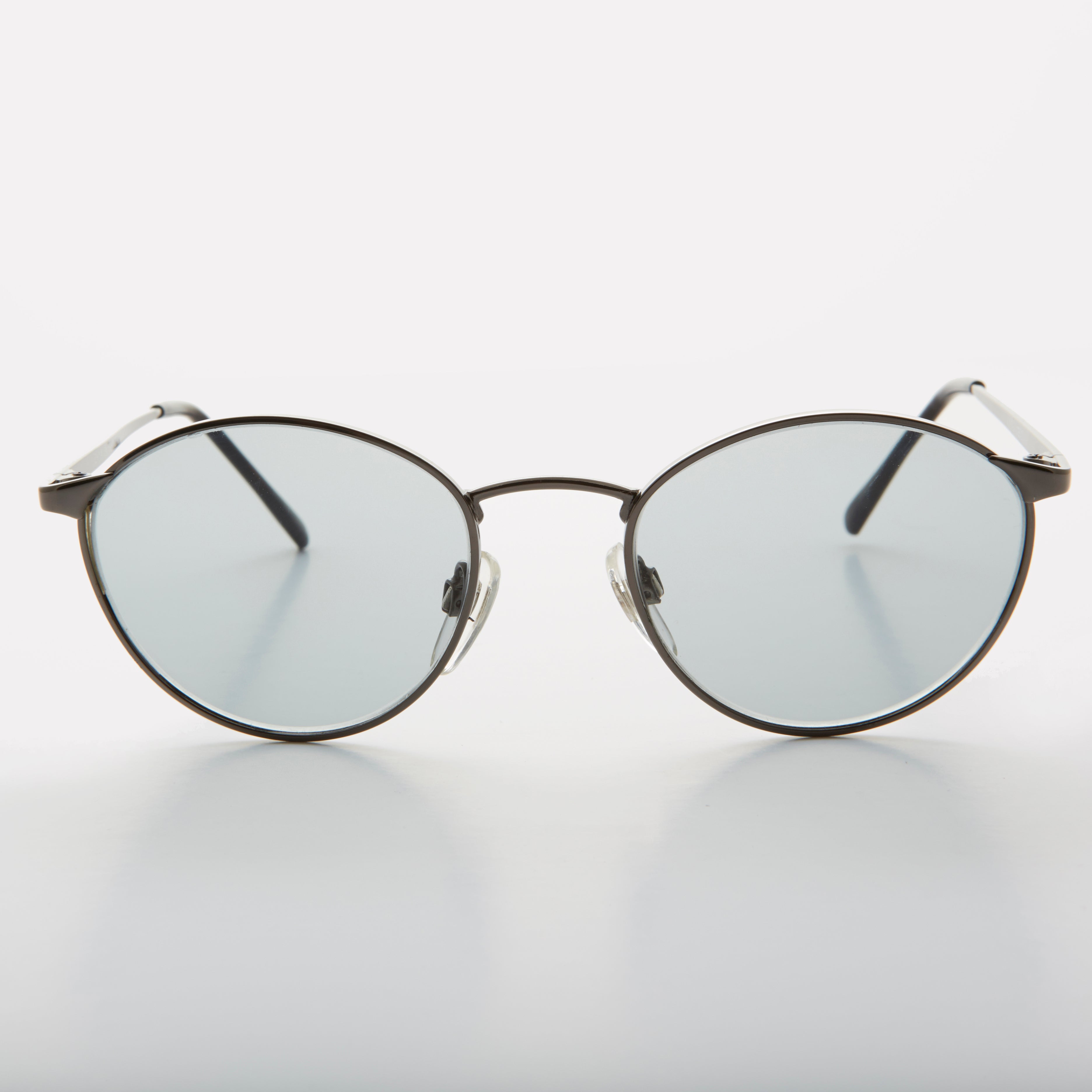 Classic Sunglass with Clear to Dark Transition Lenses - Jesse