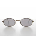 Oval 90s Vintage Sunglass with Intricate Temple - Kit