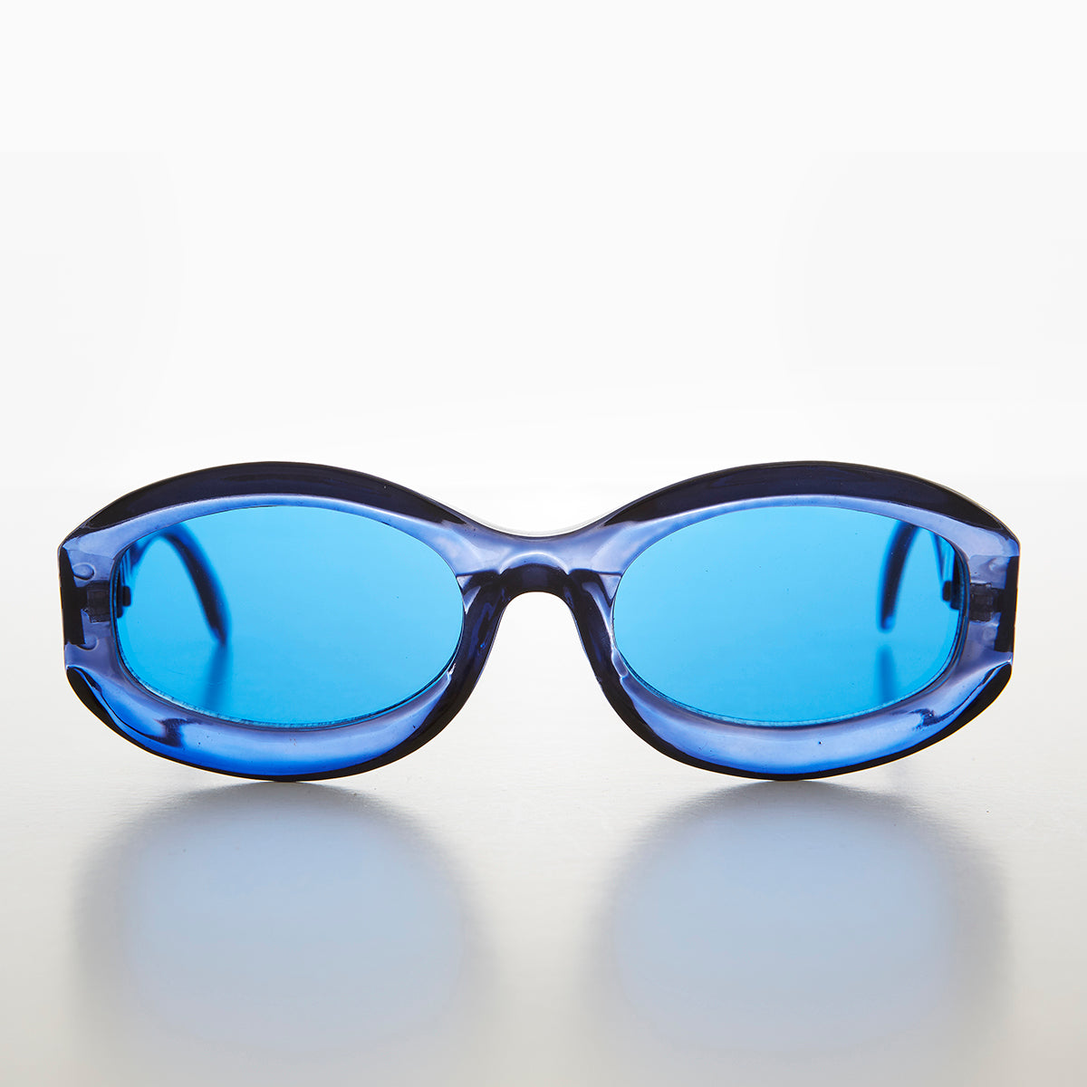 Thick Wide Frame with Chain Link Temples - Lyric