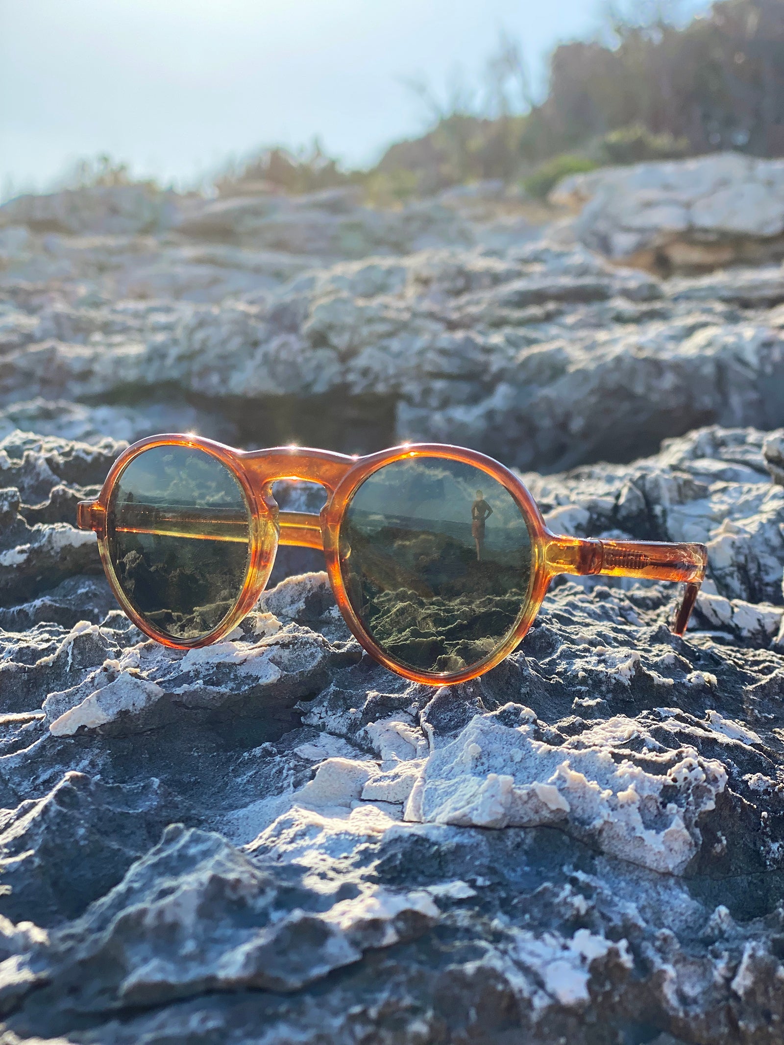 Round Retro Sunglass with Polarized Lens - Miami