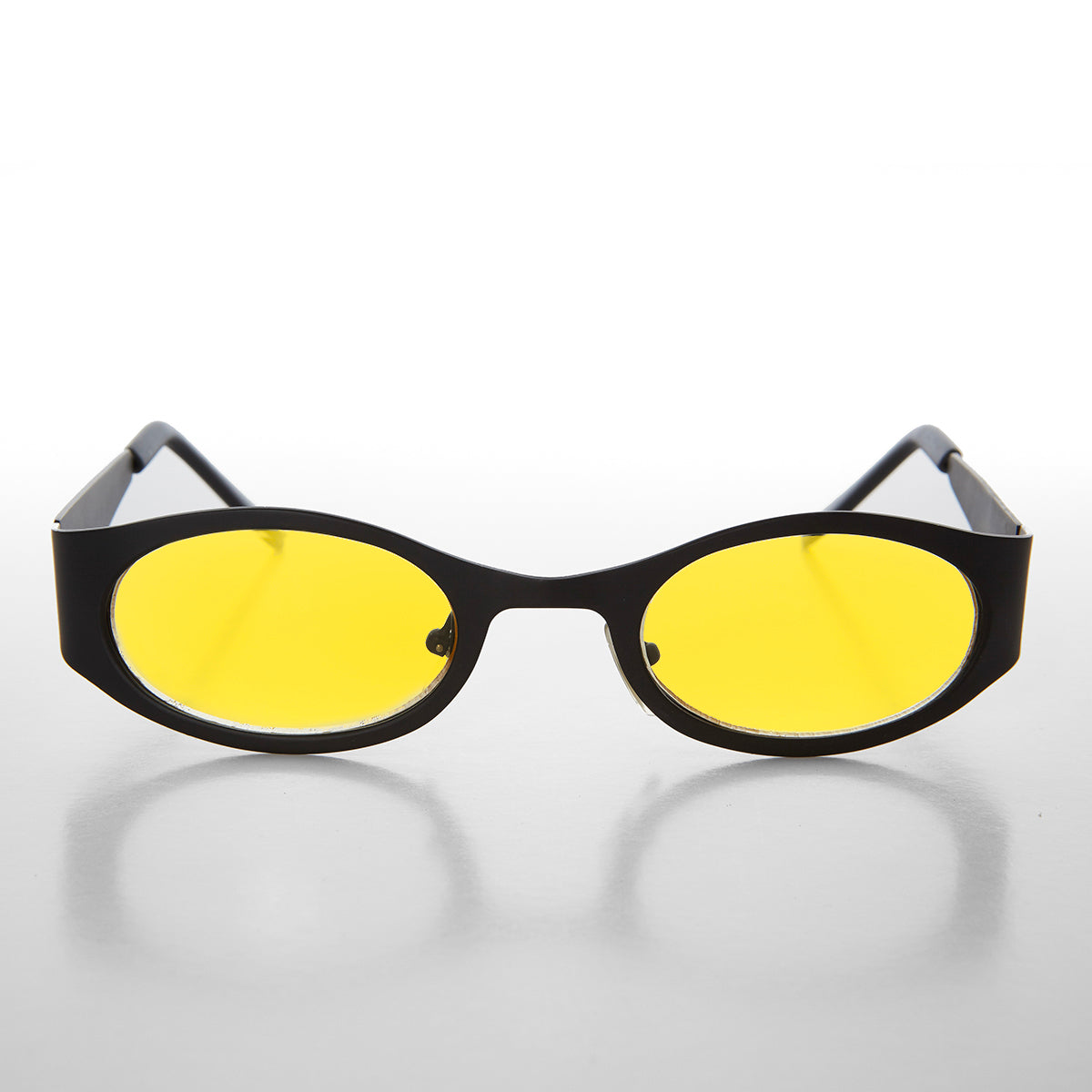 Black Oval 90s Vintage Sunglasses - Zal